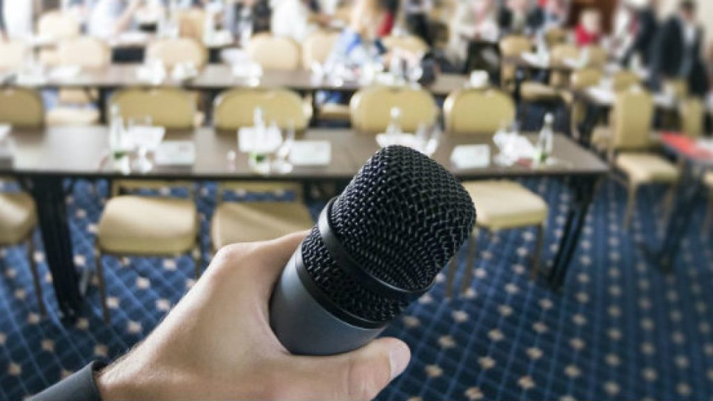 Homenagens a Celso Furtado marcam falas de abertura do XXVII SINCE